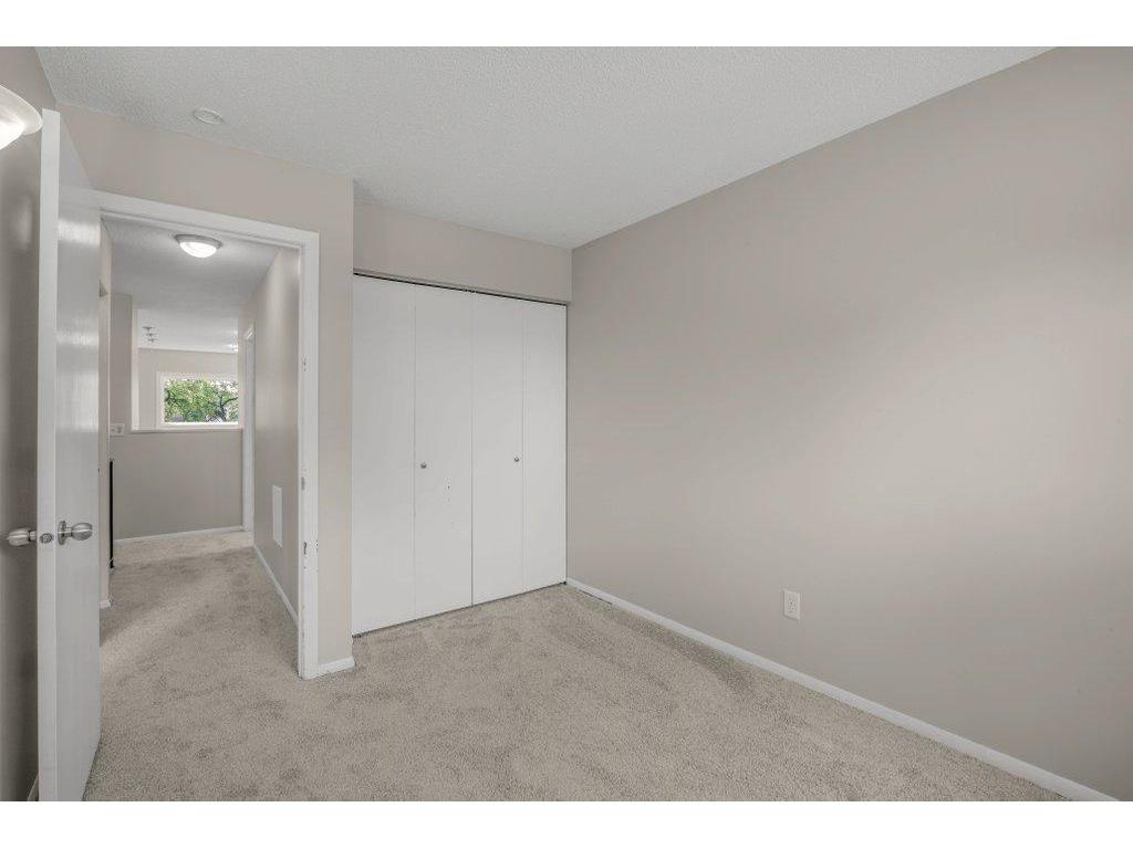 1005 W 105th Street Bloomington MN 55431 7075373 image20