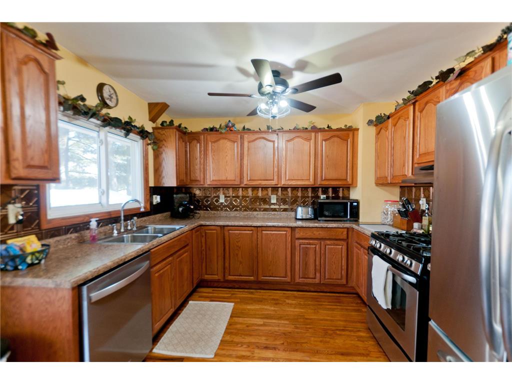 1005 W Poplar Avenue Cameron WI 54822 7029642 image19