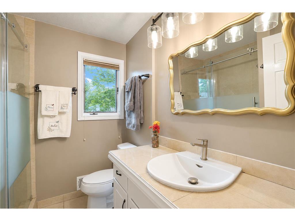 1005 W Richway Drive Albert Lea MN 56007 7100798 image19