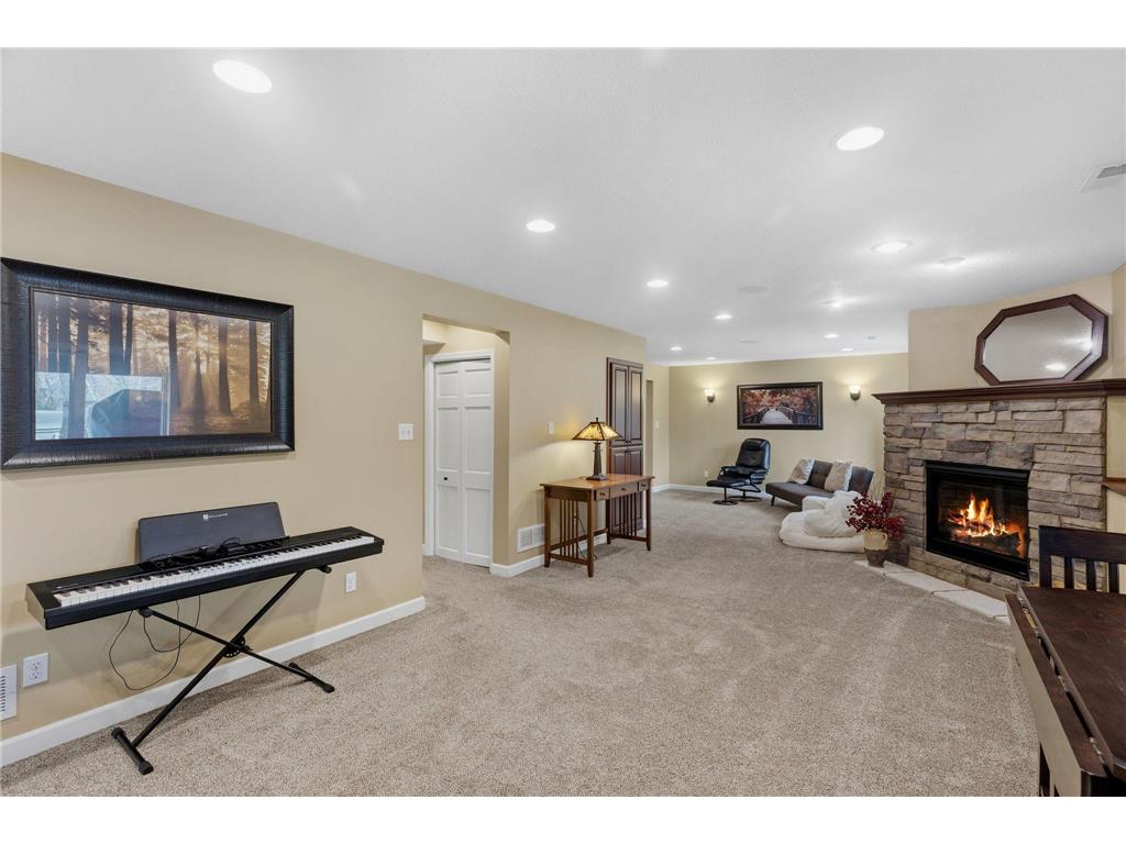 10053 Raleigh Court Woodbury MN 55129 7085723 image23