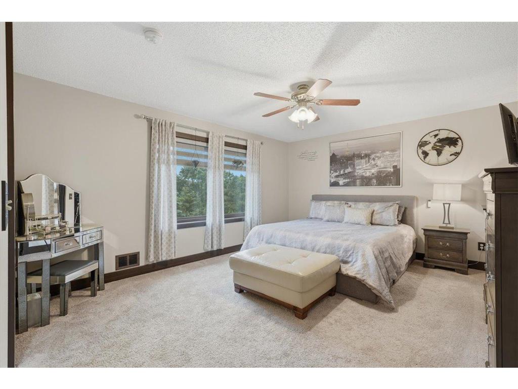 10057 Raleigh Court Woodbury MN 55129 7082194 image18