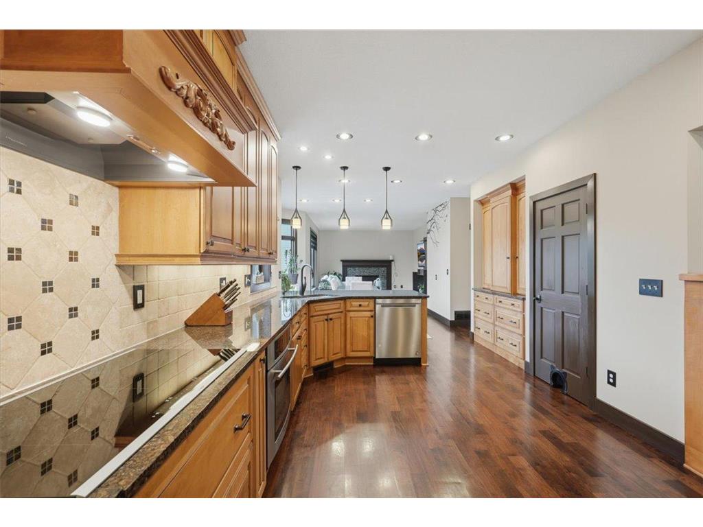 10057 Raleigh Court Woodbury MN 55129 7082194 image8