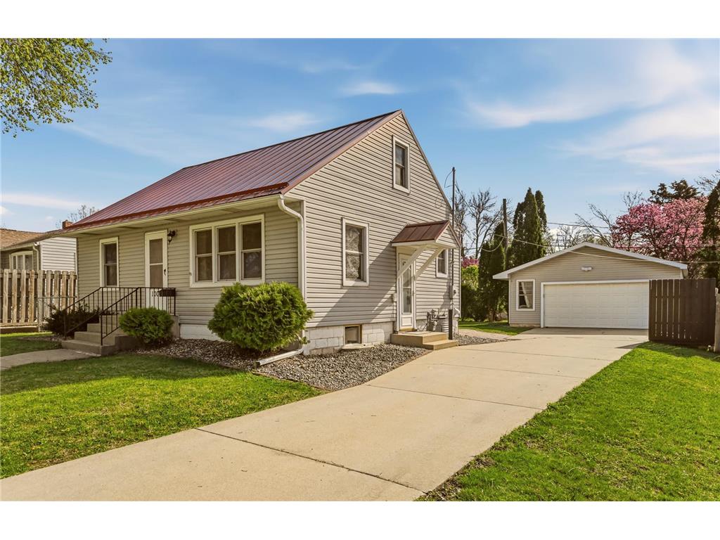1006 10th Avenue NW Rochester MN 55901 7065612 image1
