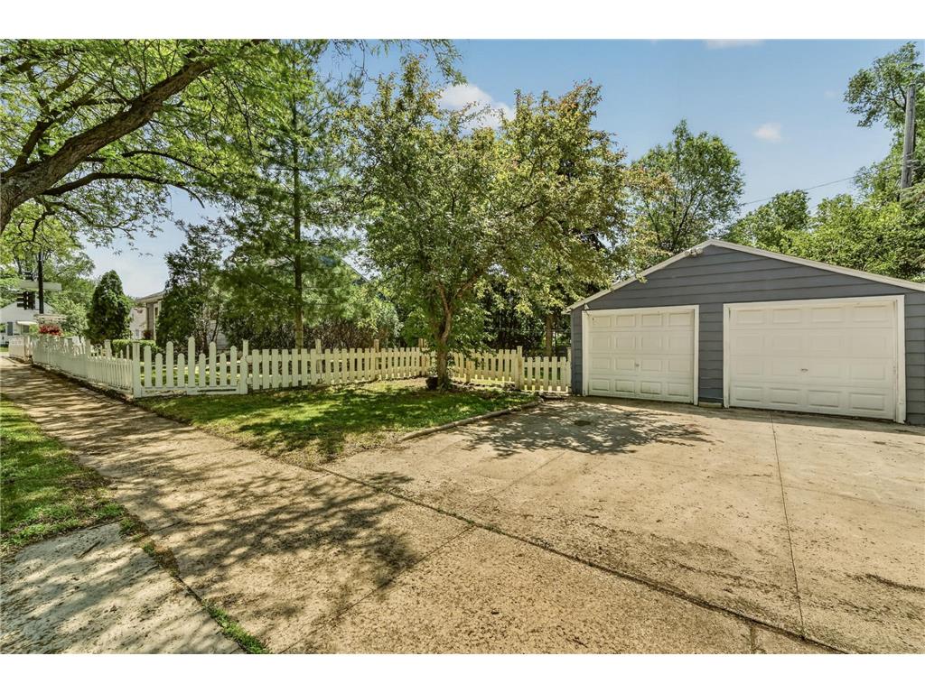 1006 10th Street NE Rochester MN 55906 7080946 image2