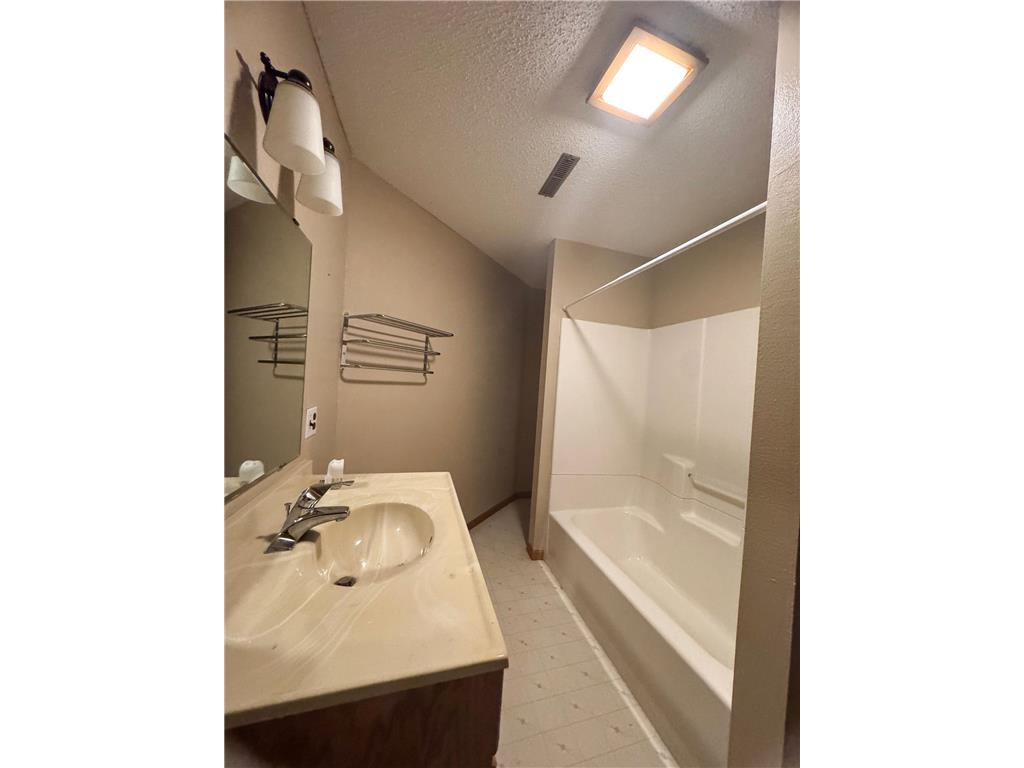 1006 11th Street SW Little Falls MN 56345 6775796 image18