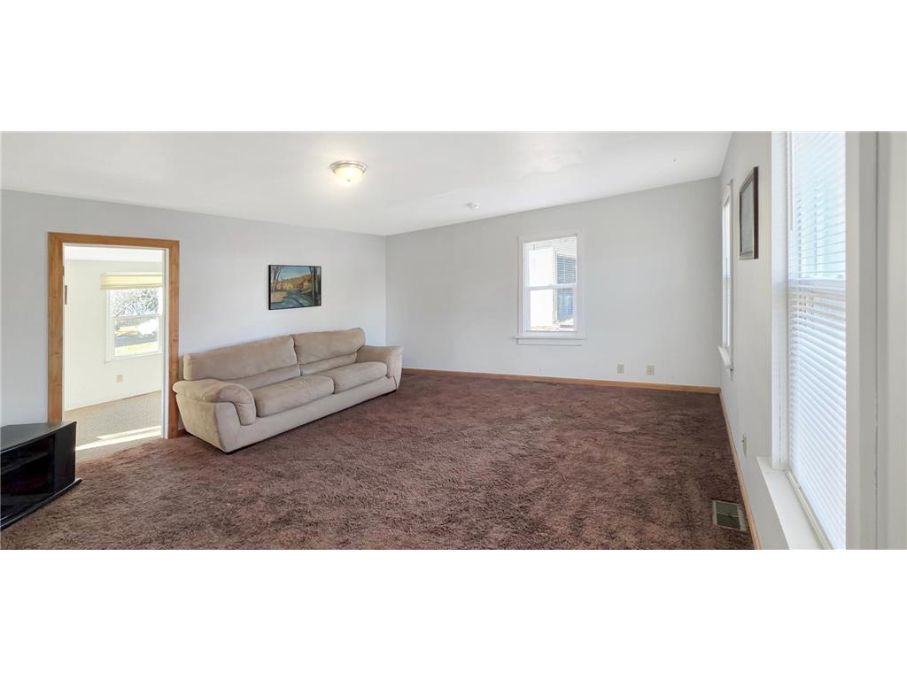 1006 1st Avenue Westbrook MN 56183 7022239 image7