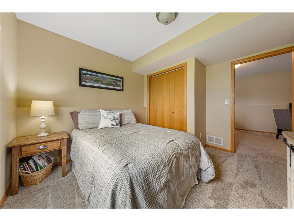1006 24th Avenue NW Austin MN 55912 7104939 image29