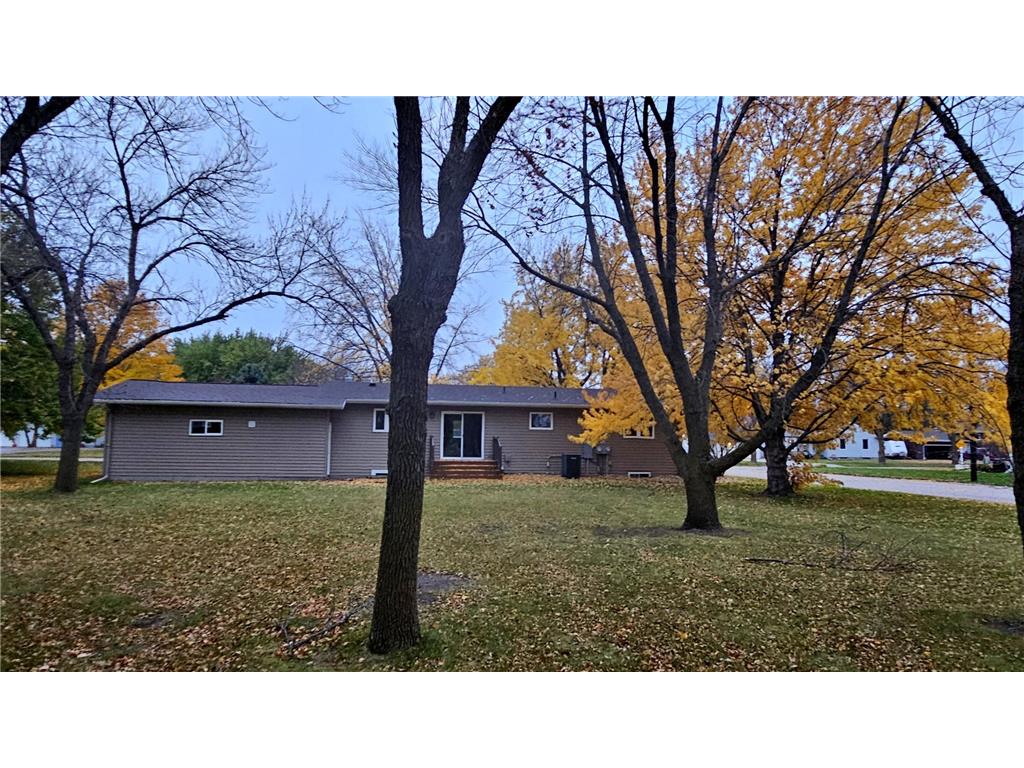 1006 6th Avenue N Wheaton MN 56296 6812279 image6