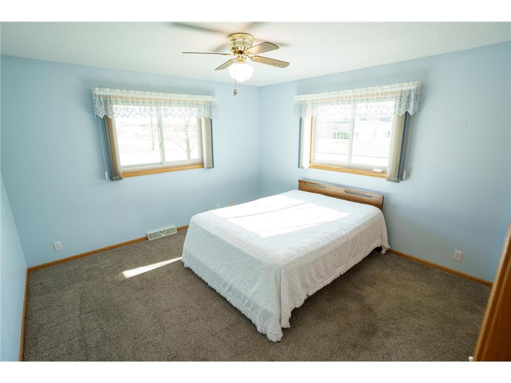 1006 8th Street S Waite Park MN 56387 7068701 image13