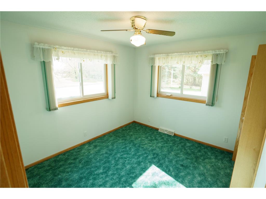 1006 8th Street S Waite Park MN 56387 7068701 image17