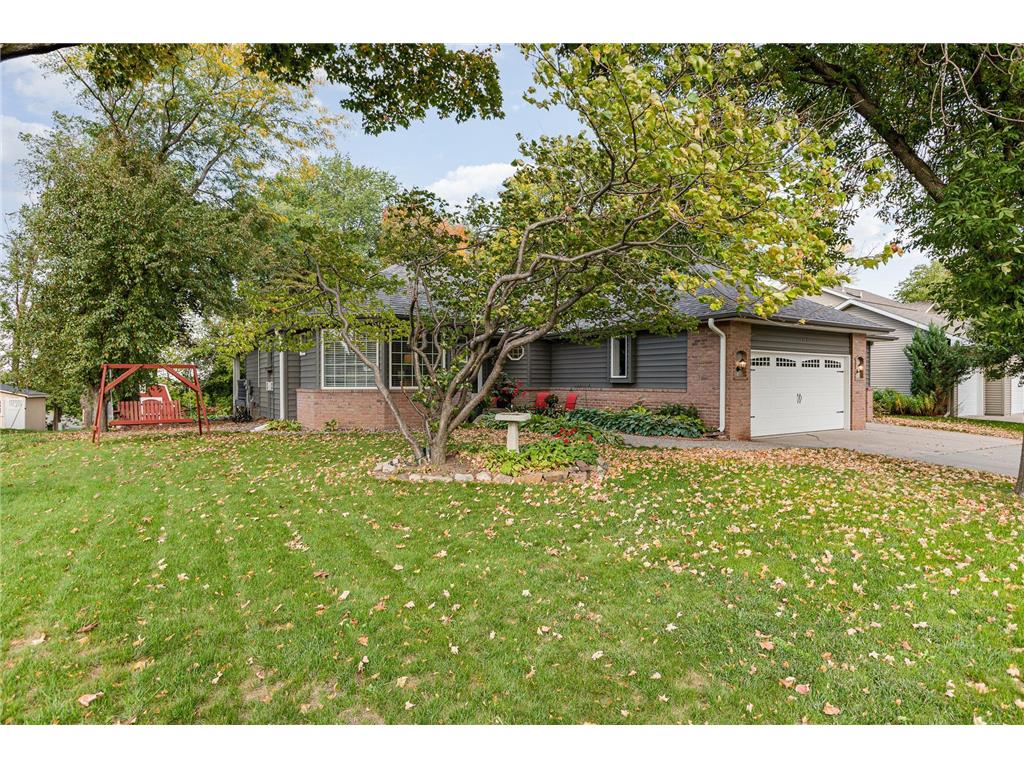 1006 Columbus Avenue S New Prague MN 56071 6440848 image1