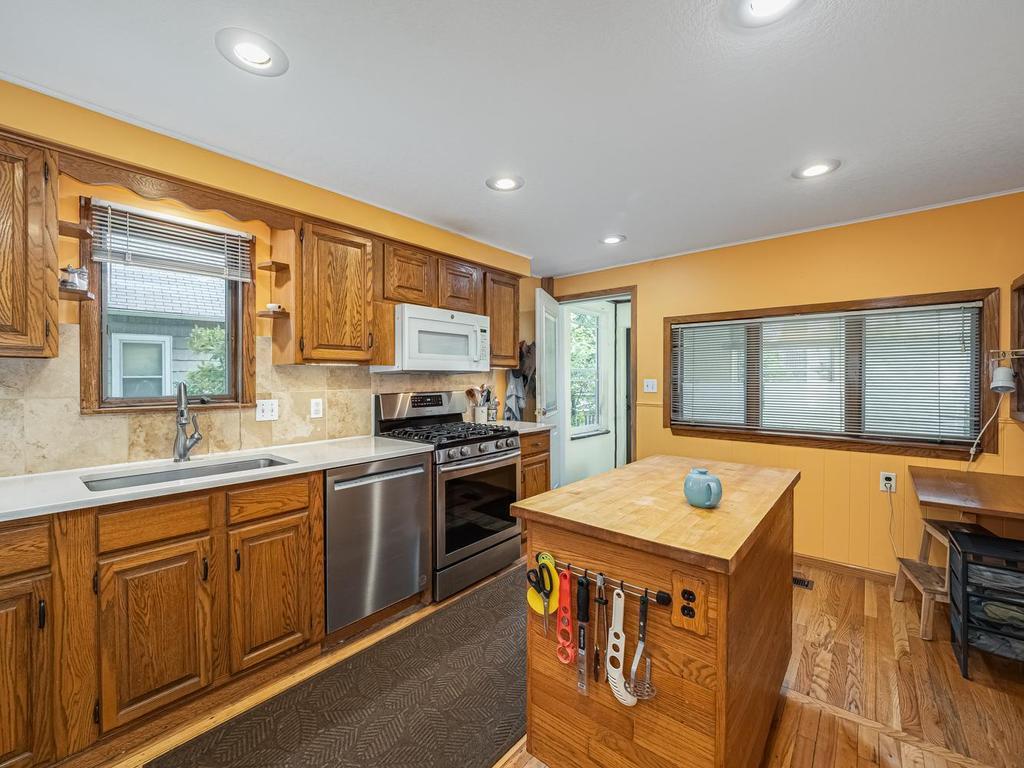1006 Cromwell Avenue Saint Paul MN 55114 7115448 image19