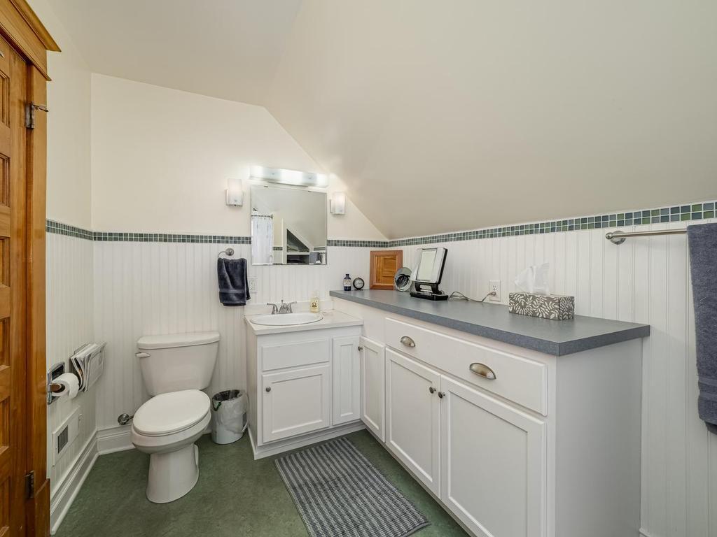 1006 Cromwell Avenue Saint Paul MN 55114 7115448 image25