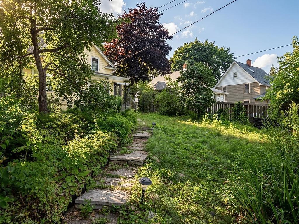 1006 Cromwell Avenue Saint Paul MN 55114 7115448 image8
