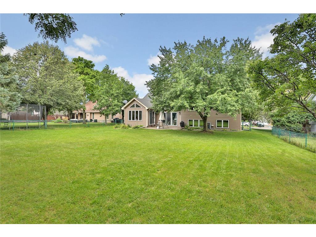 1006 McClelland Street S Maplewood MN 55119 6586936 image1