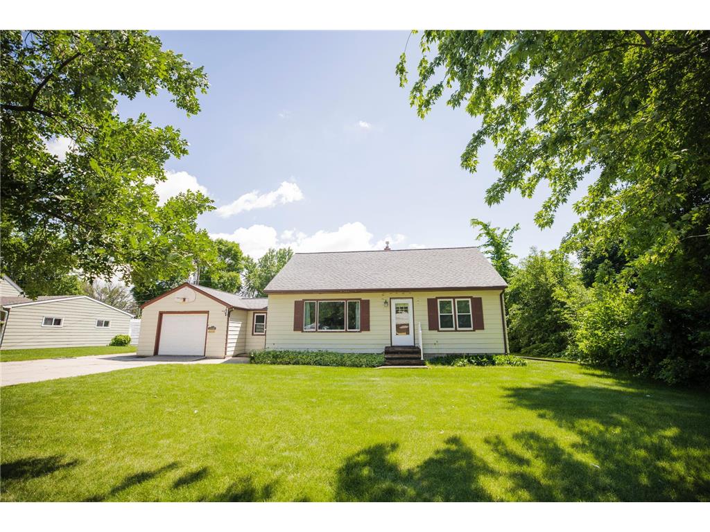 1006 Poughkeepsie Avenue Morris MN 56267 7096159 image1