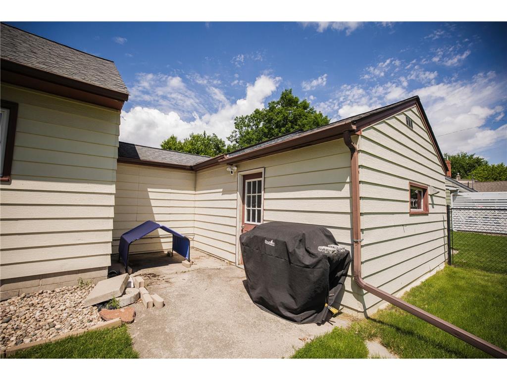 1006 Poughkeepsie Avenue Morris MN 56267 7096159 image10