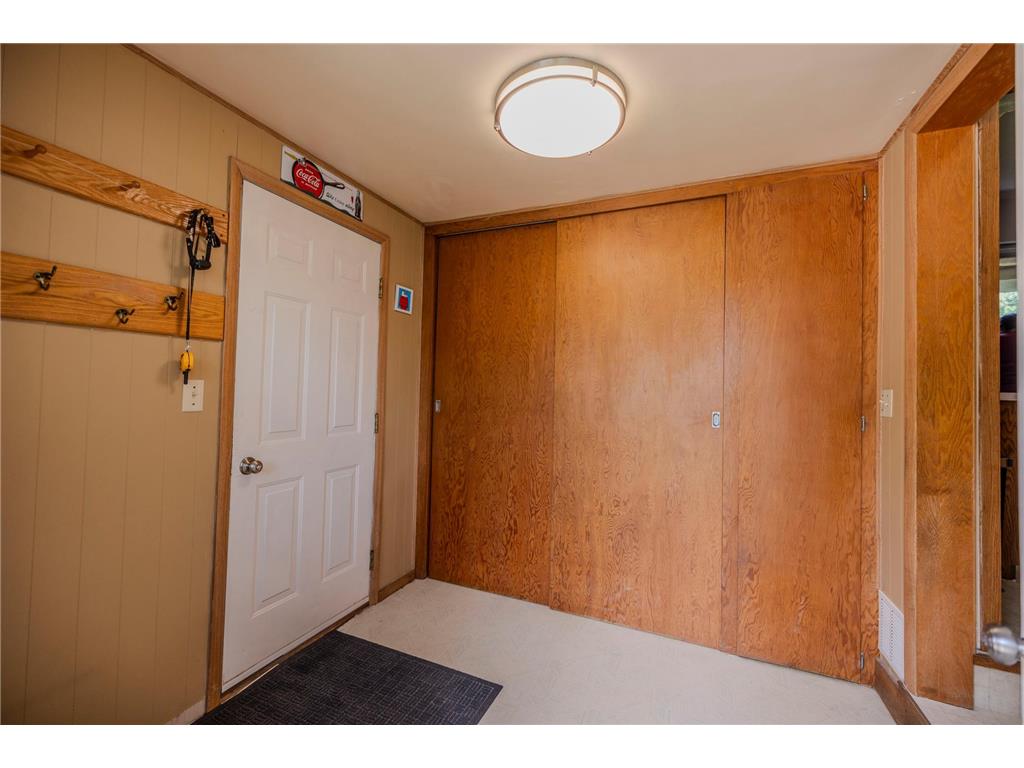 1006 Poughkeepsie Avenue Morris MN 56267 7096159 image11
