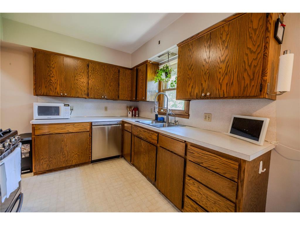 1006 Poughkeepsie Avenue Morris MN 56267 7096159 image18