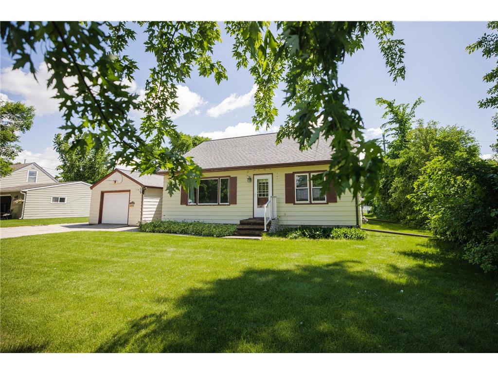 1006 Poughkeepsie Avenue Morris MN 56267 7096159 image2