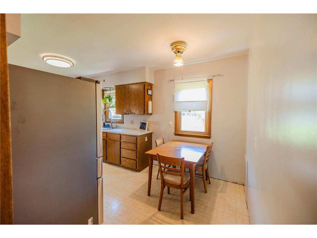 1006 Poughkeepsie Avenue Morris MN 56267 7096159 image20