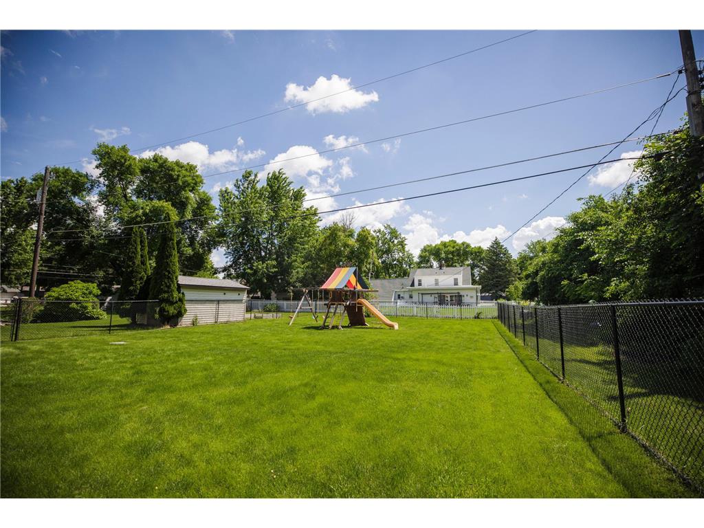 1006 Poughkeepsie Avenue Morris MN 56267 7096159 image9