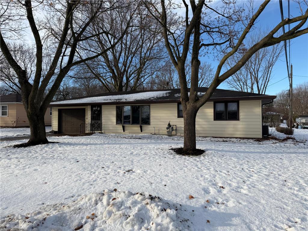 1006 Rosehill Drive Albert Lea MN 56007 7000992 image1