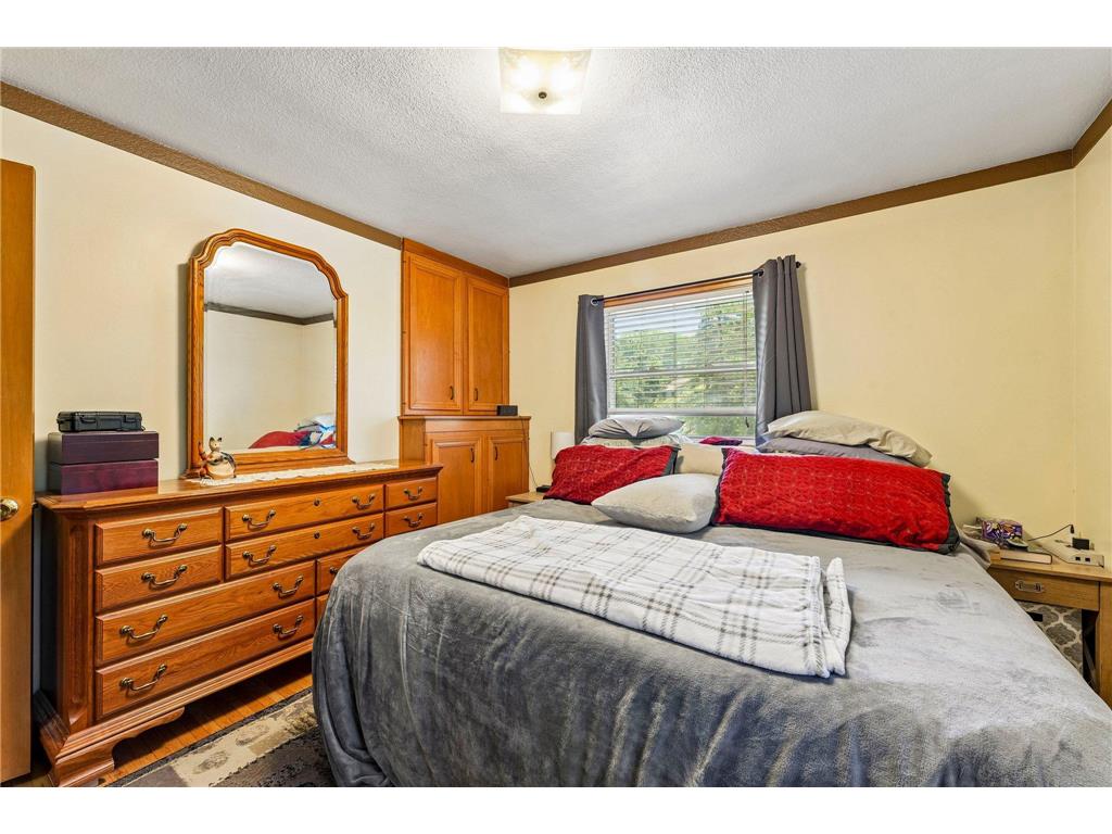 1006 Summit Avenue South Saint Paul MN 55075 7071544 image20