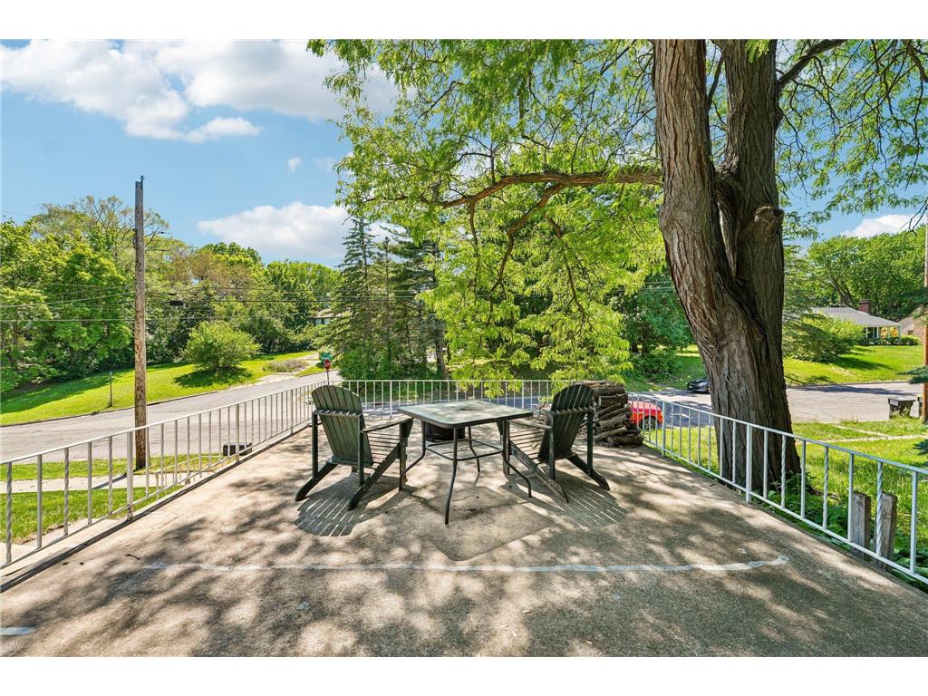 1006 Summit Avenue South Saint Paul MN 55075 7071544 image38