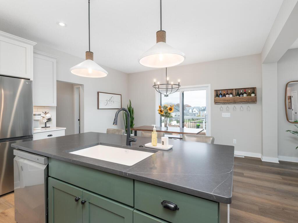 10060 Highpoint Drive Victoria MN 55318 6811873 image19