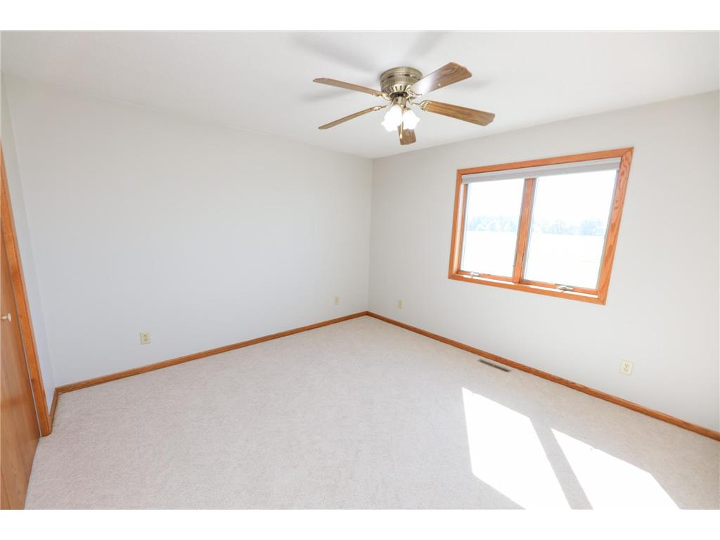 10061 County Road 5 NE Carlos MN 56319 6790954 image21