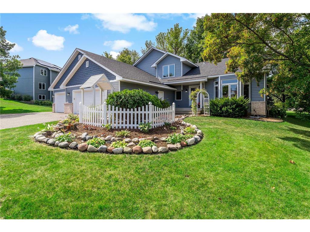 10064 Horseshoe Trail Eden Prairie MN 55347 6385470 image1