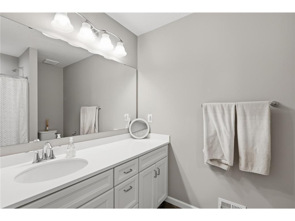 10066 190th Avenue NW Elk River MN 55330 7094037 image32
