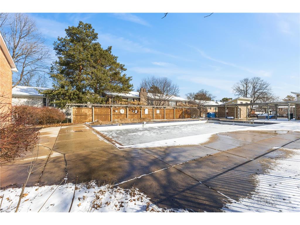 1007 11th Avenue S #8 Hopkins MN 55343 7045665 image25