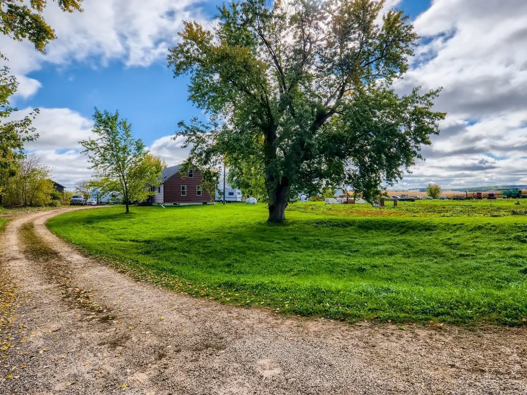 1007 160th Street Hammond WI 54015 6110082 image1