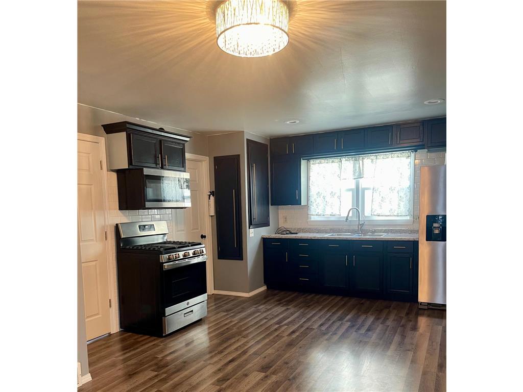 1007 2nd Avenue S Saint James MN 56081 6802435 image6