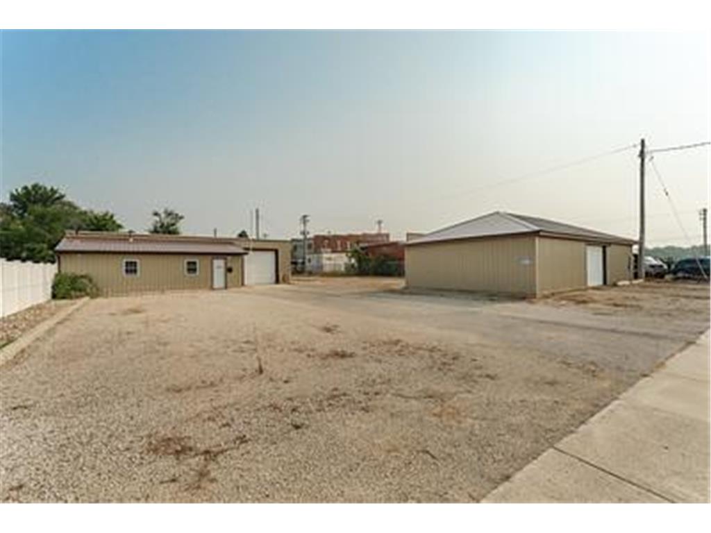 1007 3rd Avenue NE Austin MN 55912 6770026 image13