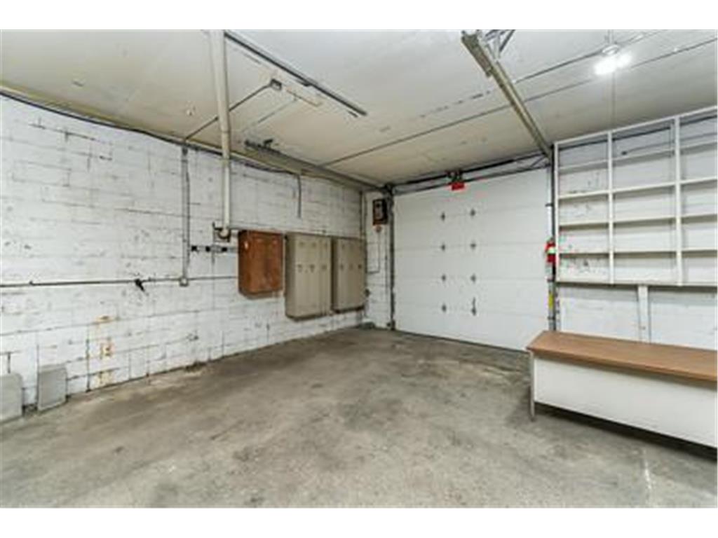 1007 3rd Avenue NE Austin MN 55912 6770026 image16