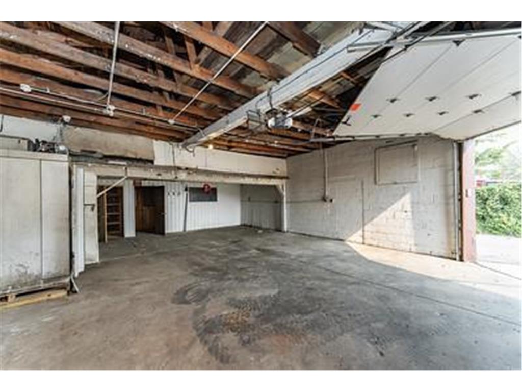 1007 3rd Avenue NE Austin MN 55912 6770026 image20