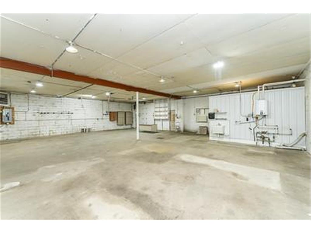 1007 3rd Avenue NE Austin MN 55912 6770026 image6