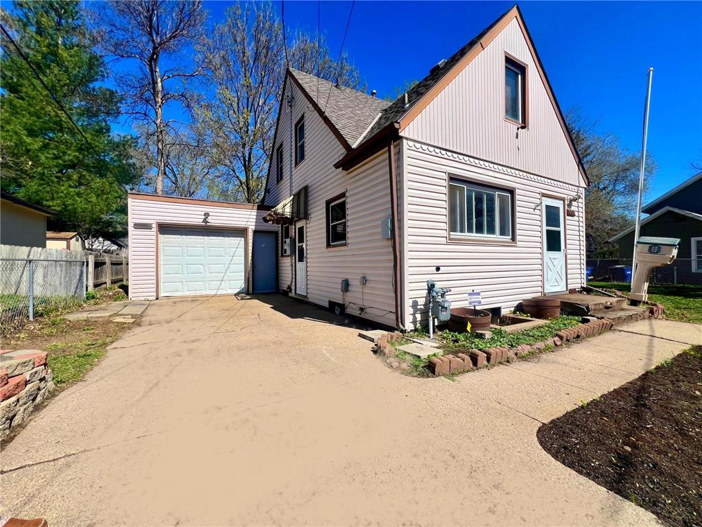 1007 6th Street N Saint Cloud MN 56303 6712020 image1