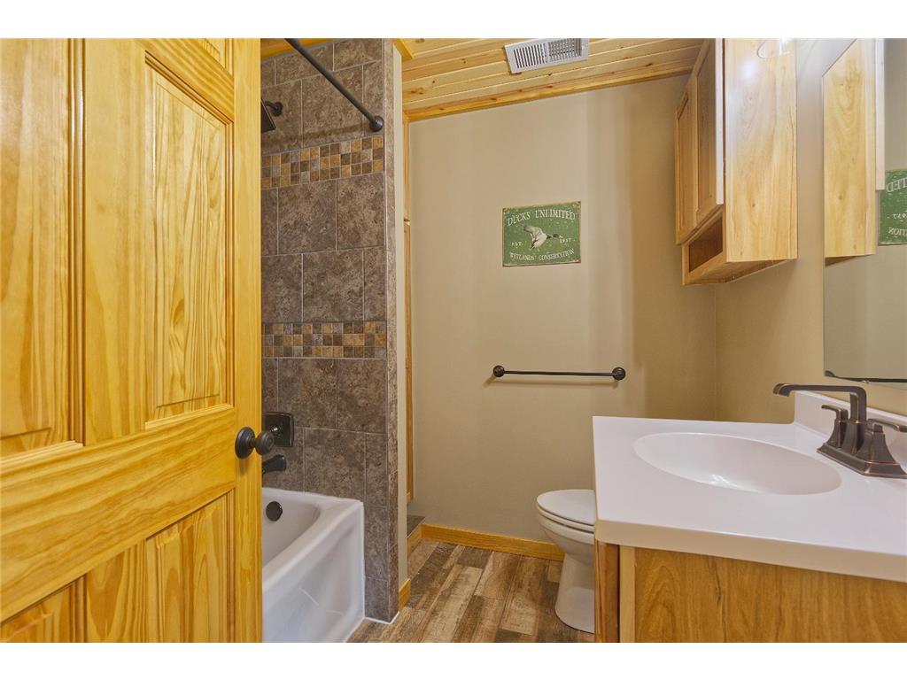 1007 Bluestem Lane Lester Prairie MN 55354 7054364 image32