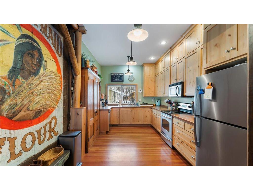 1007 Van Dyke Road NW Alexandria MN 56308 - Henry 7067903 image8