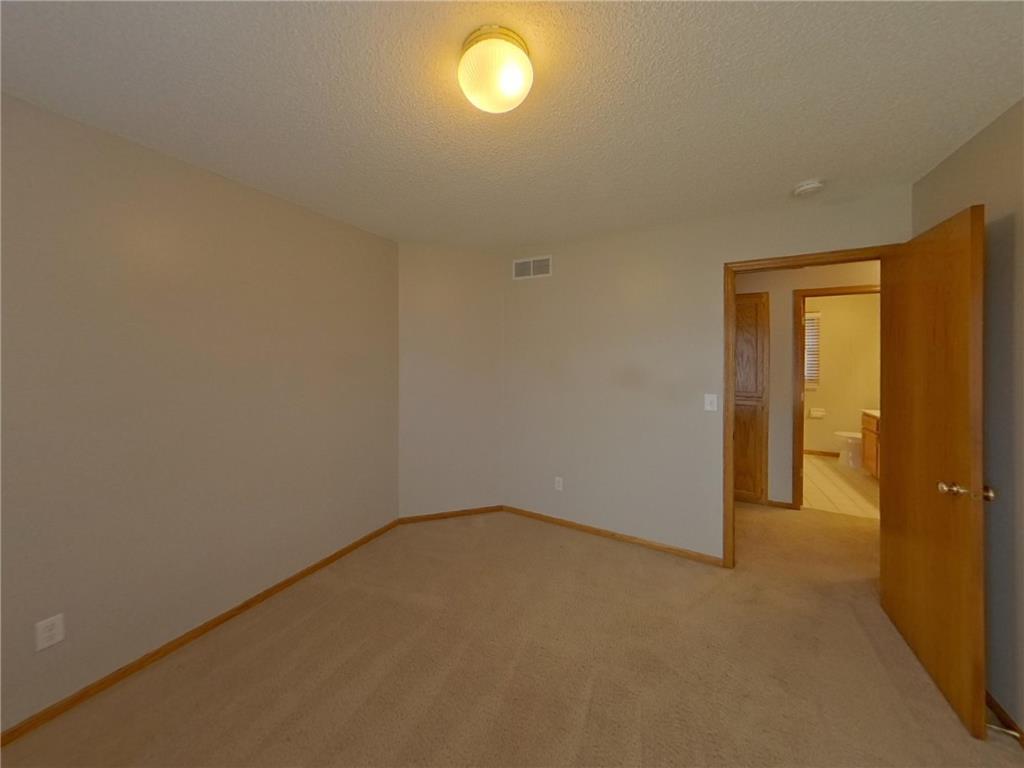 10071 Raleigh Court Woodbury MN 55129 6815859 image13