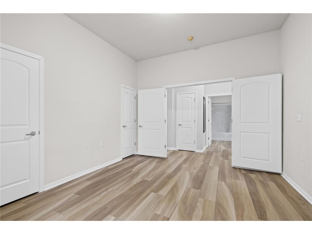 10075 City Walk Drive #104 Woodbury MN 55129 7027327 image10