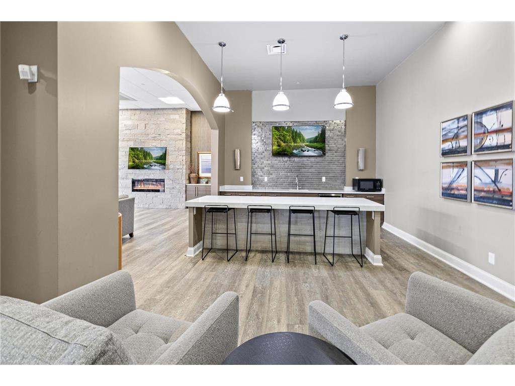 10075 City Walk Drive #104 Woodbury MN 55129 7027327 image34