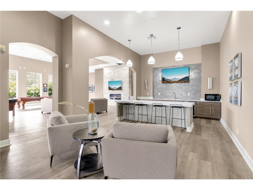 10075 City Walk Drive #205 Woodbury MN 55129 6817347 image15