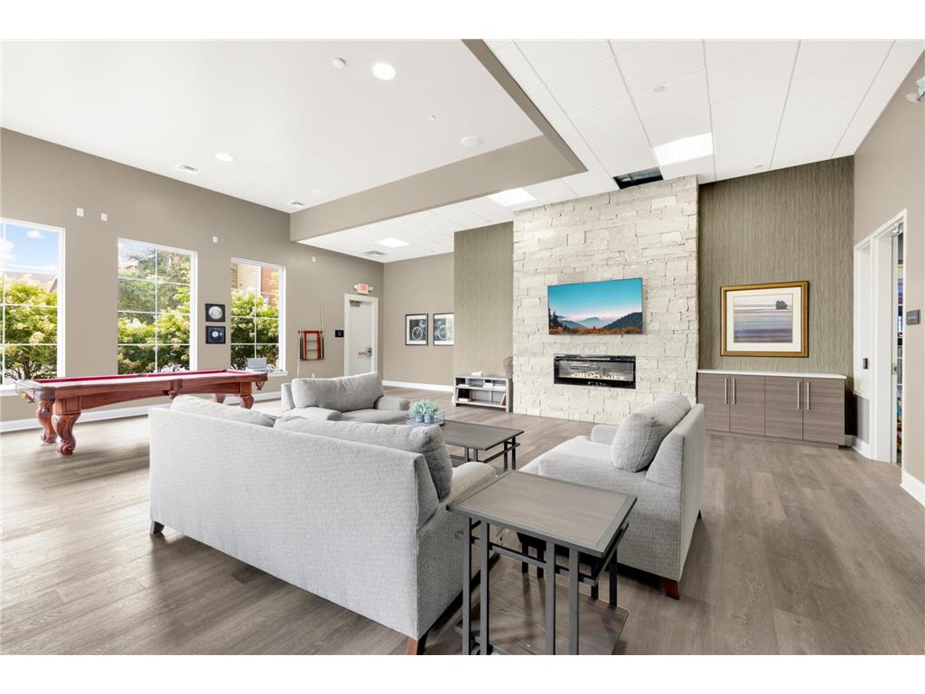 10075 City Walk Drive #205 Woodbury MN 55129 6817347 image16