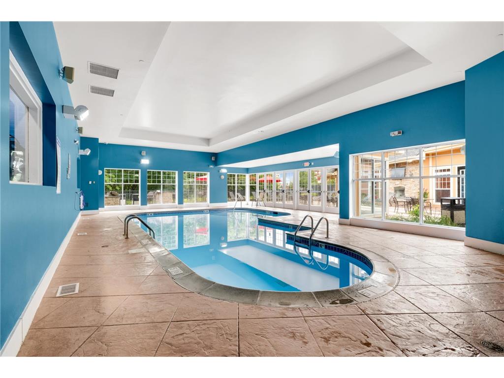 10075 City Walk Drive #205 Woodbury MN 55129 6817347 image26