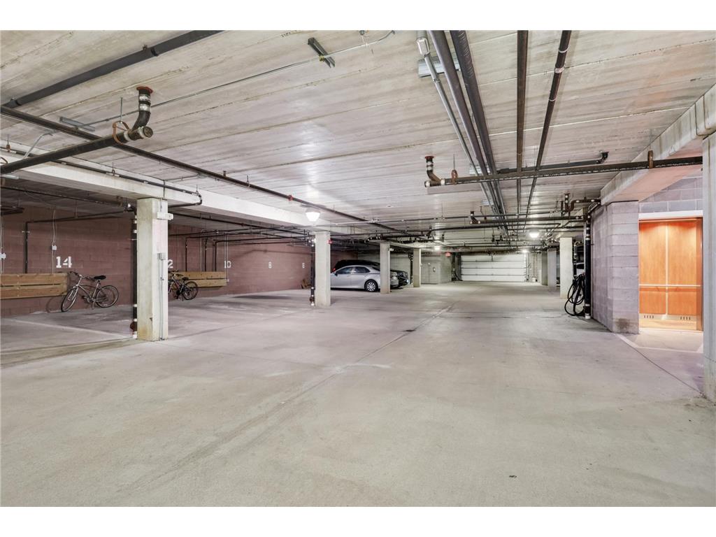 10075 City Walk Drive #205 Woodbury MN 55129 6817347 image28